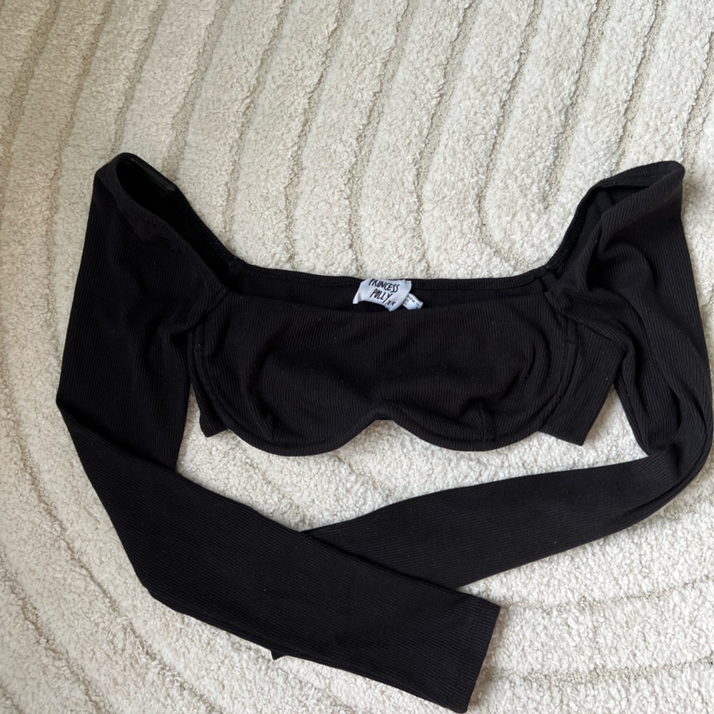 Princess Polly Black Top Essential